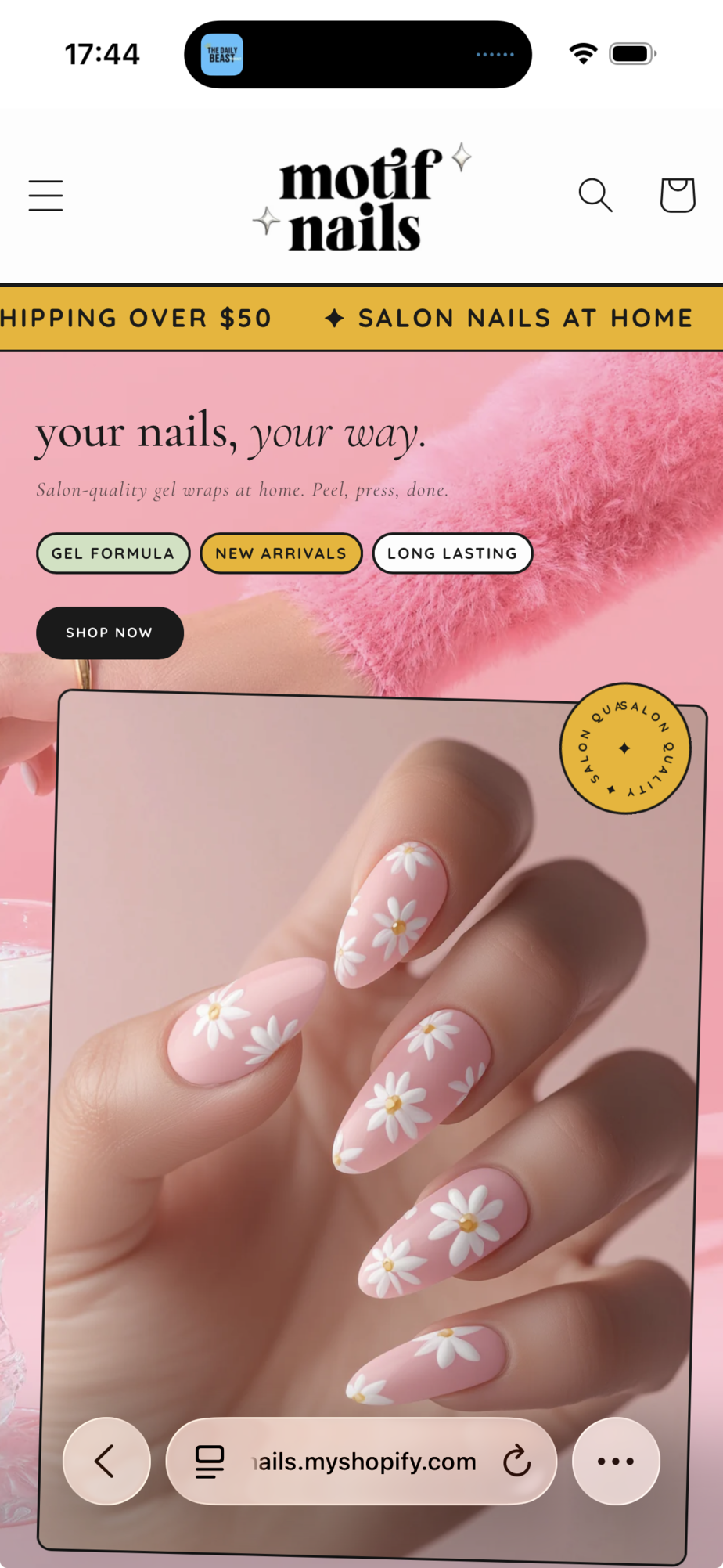 Motif Nails